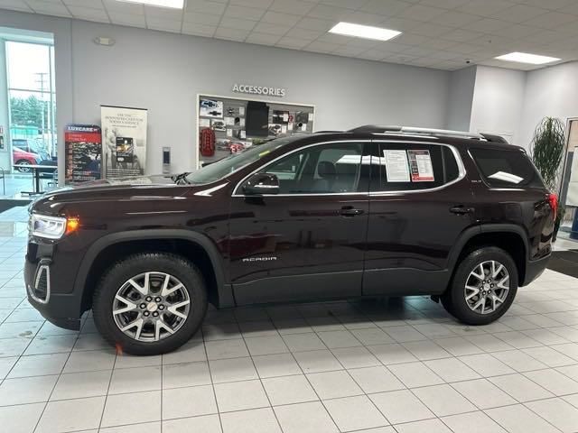 2021 GMC Acadia SLT