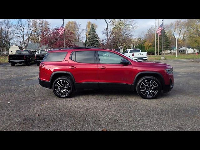 2021 GMC Acadia SLT