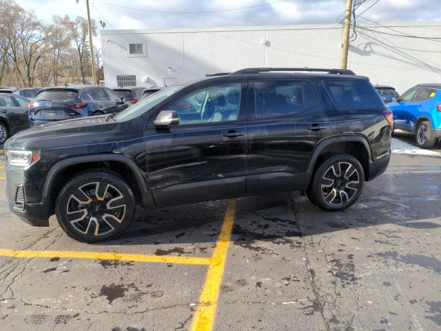 2021 GMC Acadia SLT