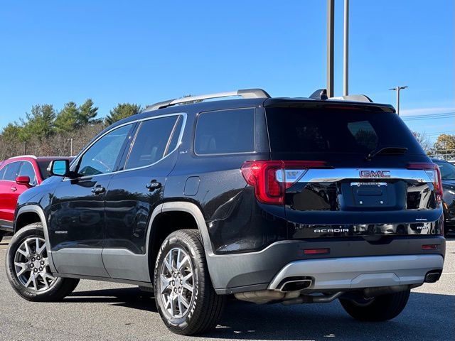 2021 GMC Acadia SLT