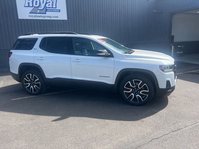 2021 GMC Acadia SLT