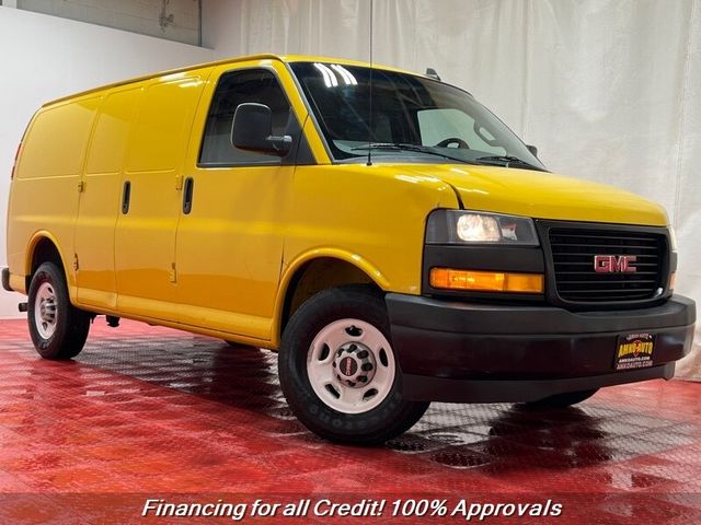 2021 GMC Savana Base