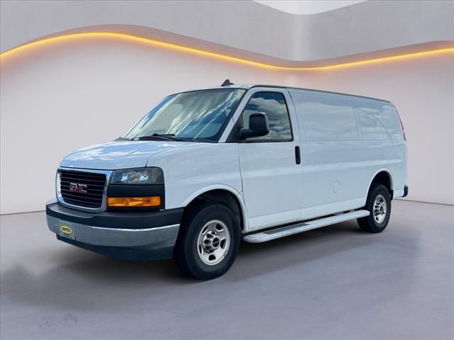 2021 GMC Savana Base