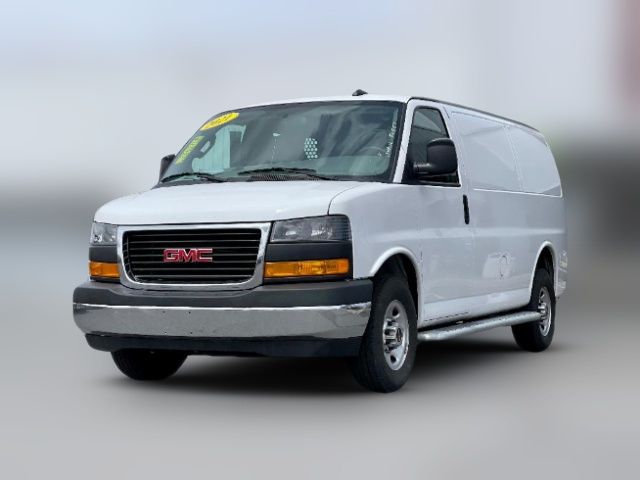 2021 GMC Savana Base