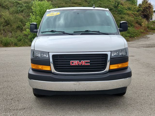 2021 GMC Savana Base