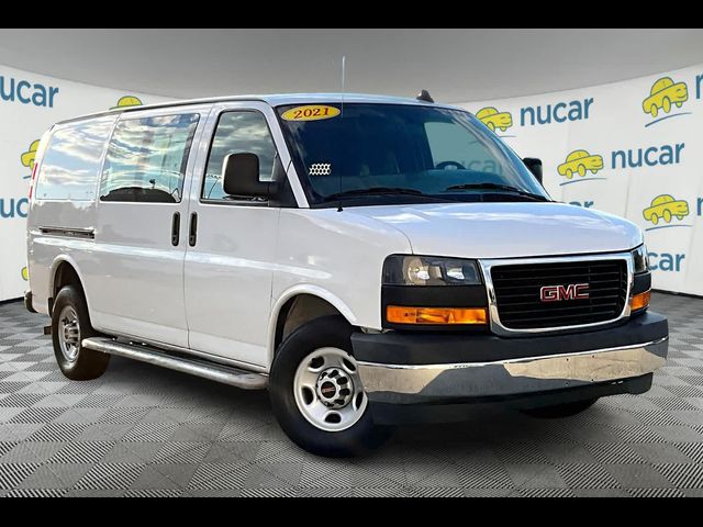 2021 GMC Savana Base