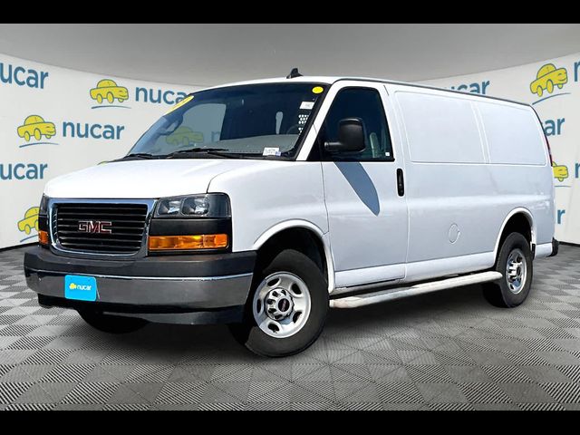 2021 GMC Savana Base