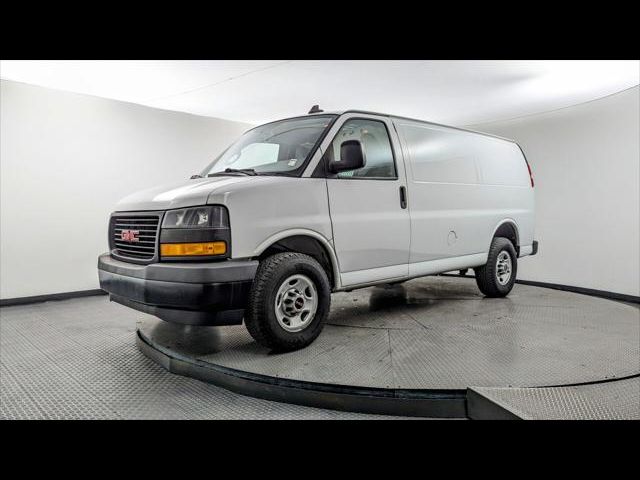 2021 GMC Savana Base