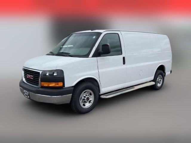 2021 GMC Savana Base