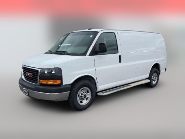 2021 GMC Savana Base