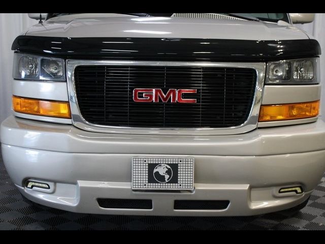 2021 GMC Savana Base