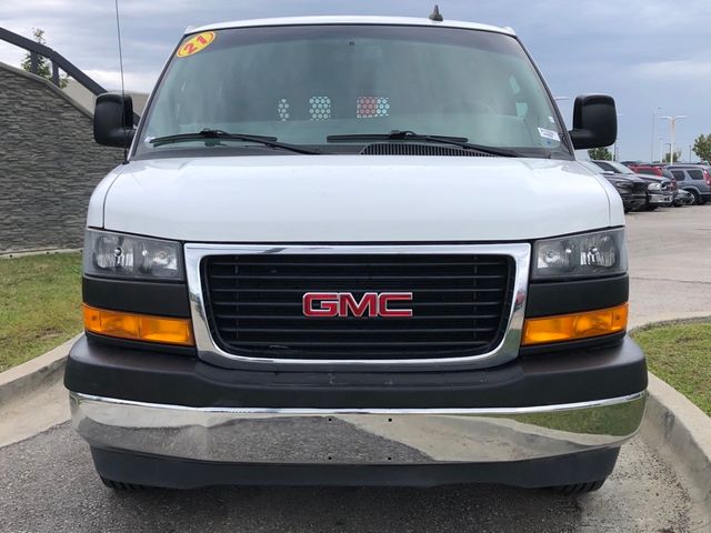 2021 GMC Savana Base