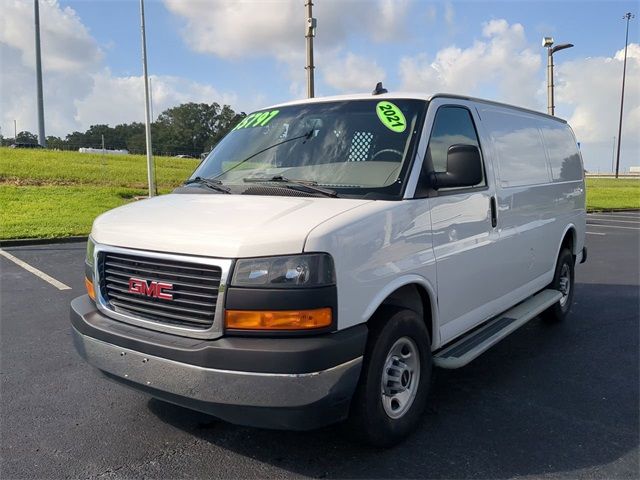 2021 GMC Savana Base