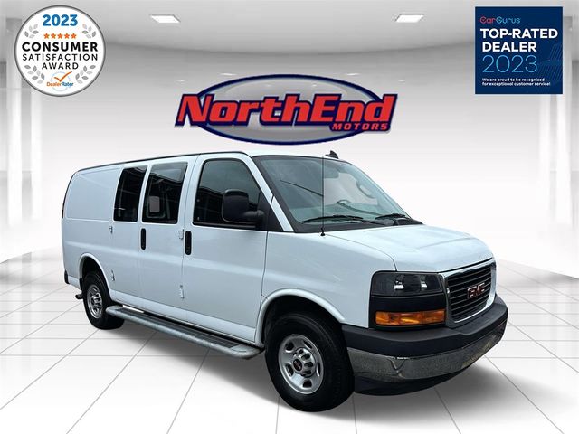 2021 GMC Savana Base