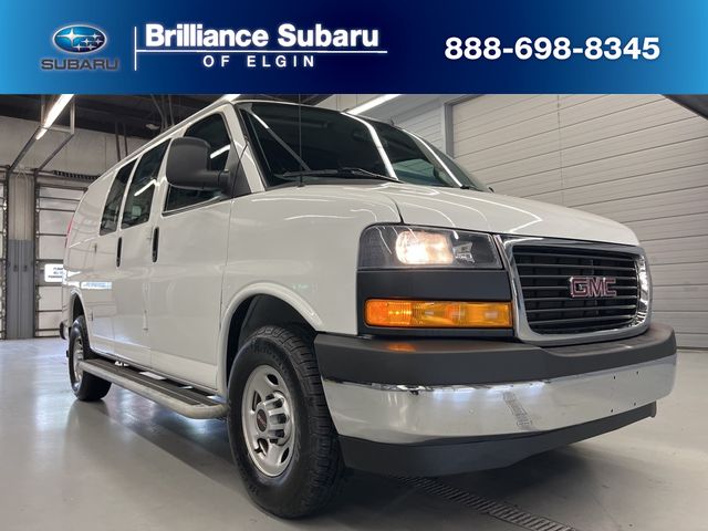 2021 GMC Savana Base