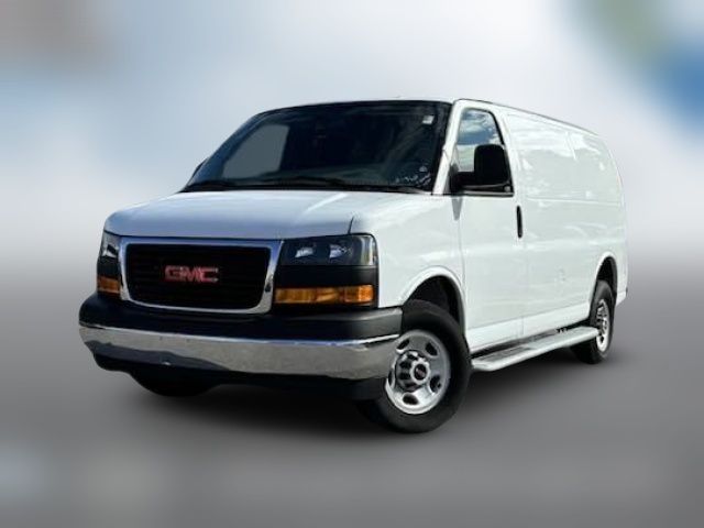 2021 GMC Savana Base