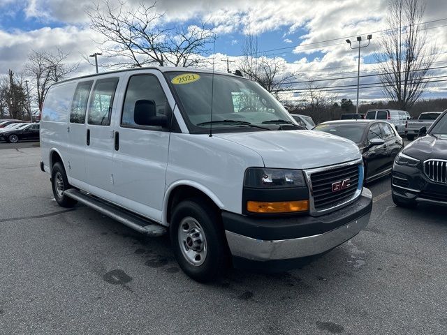 2021 GMC Savana Base