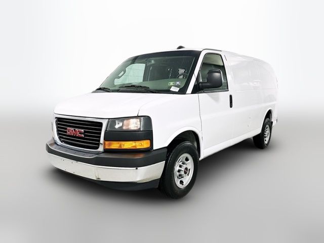 2021 GMC Savana Base