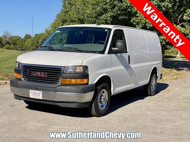 2021 GMC Savana Base