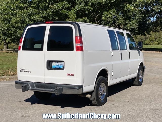 2021 GMC Savana Base