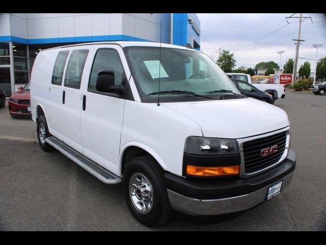 2021 GMC Savana Base