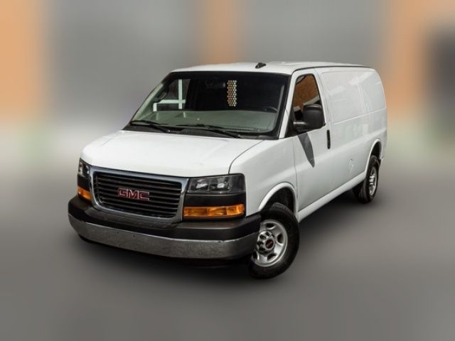 2021 GMC Savana Base