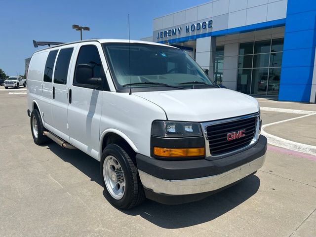 2021 GMC Savana Base