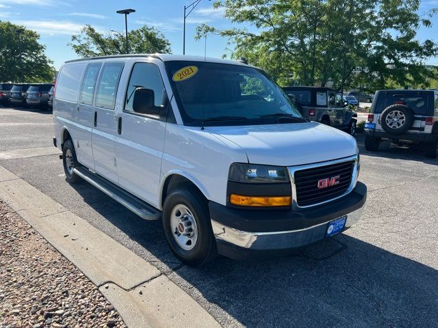 2021 GMC Savana Base