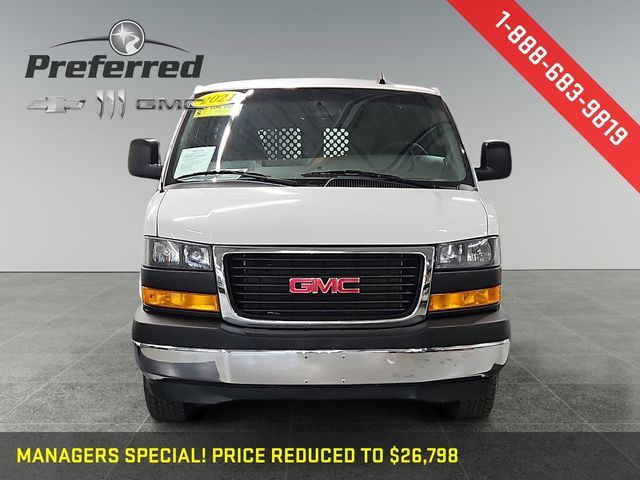 2021 GMC Savana Base