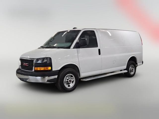 2021 GMC Savana Base