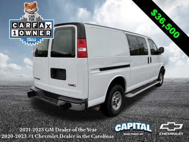 2021 GMC Savana Base