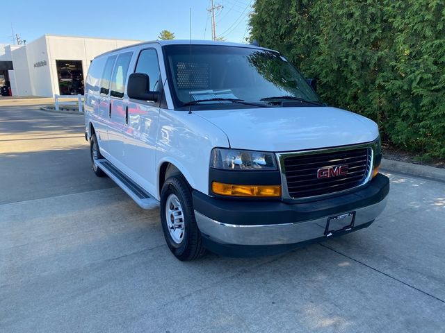 2021 GMC Savana Base