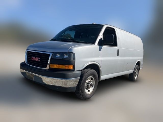 2021 GMC Savana Base