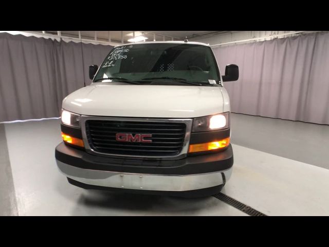 2021 GMC Savana Base