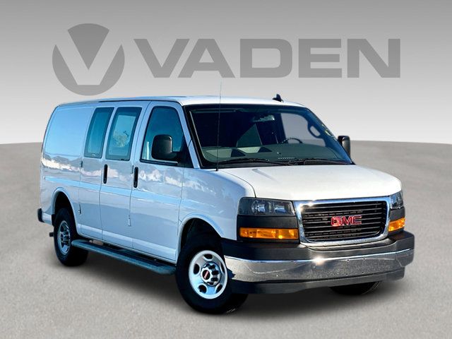 2021 GMC Savana Base