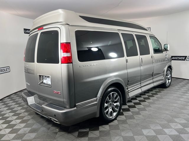 2021 GMC Savana Base