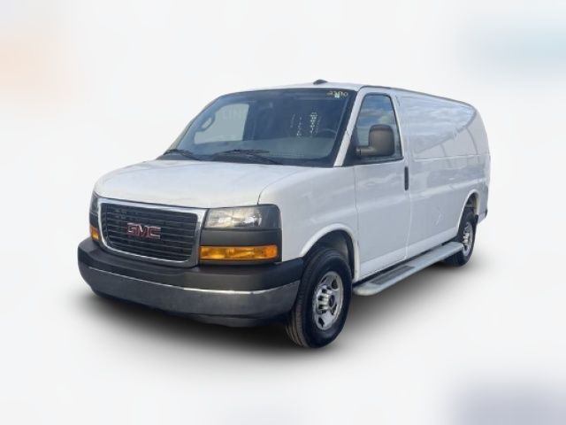 2021 GMC Savana Base