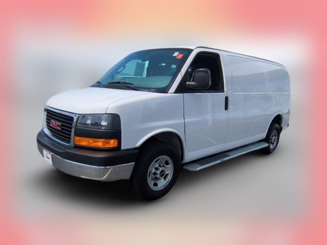 2021 GMC Savana Base