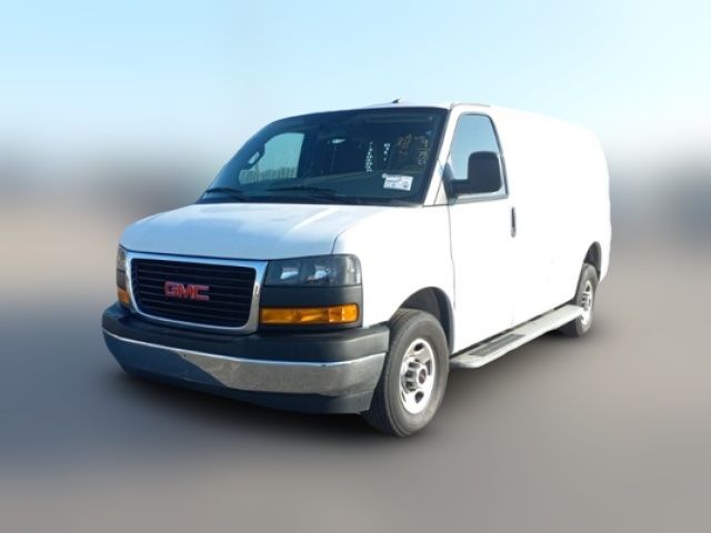 2021 GMC Savana Base