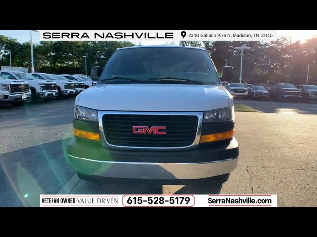 2021 GMC Savana Base