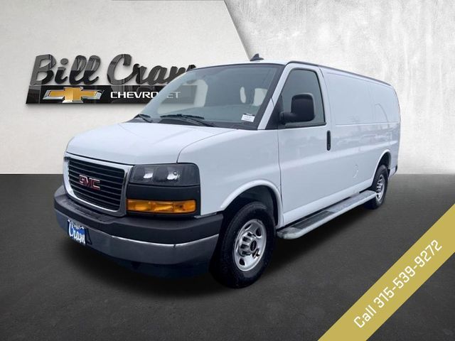 2021 GMC Savana Base