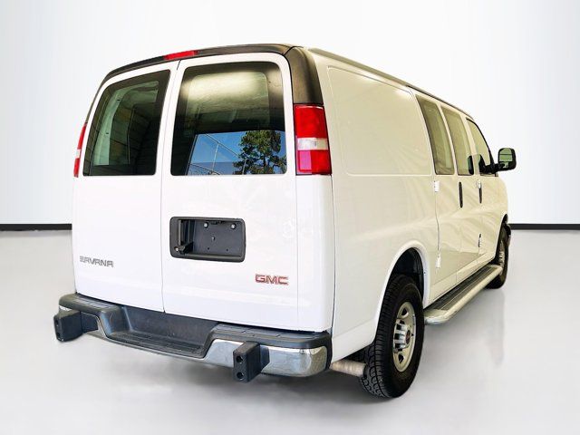 2021 GMC Savana Base