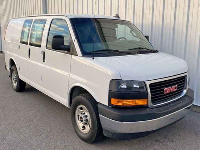 2021 GMC Savana Base