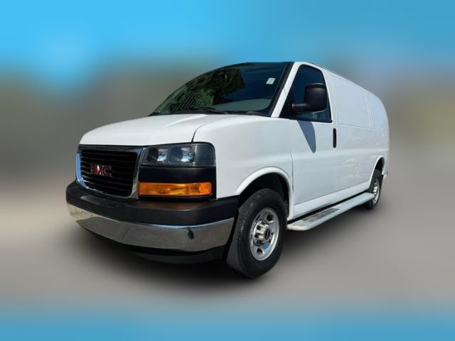 2021 GMC Savana Base