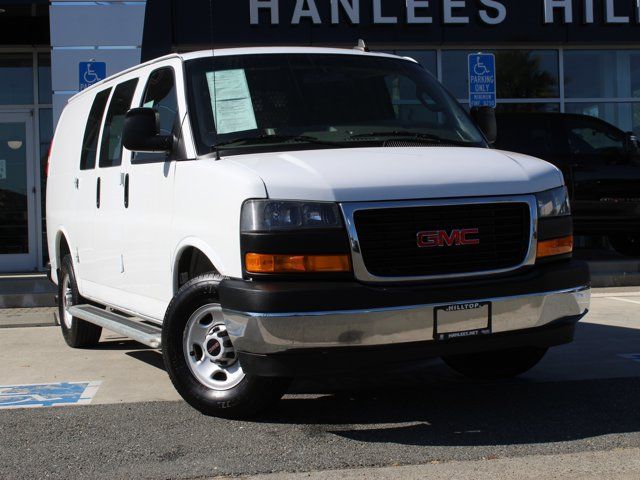 2021 GMC Savana Base