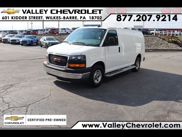 2021 GMC Savana Base