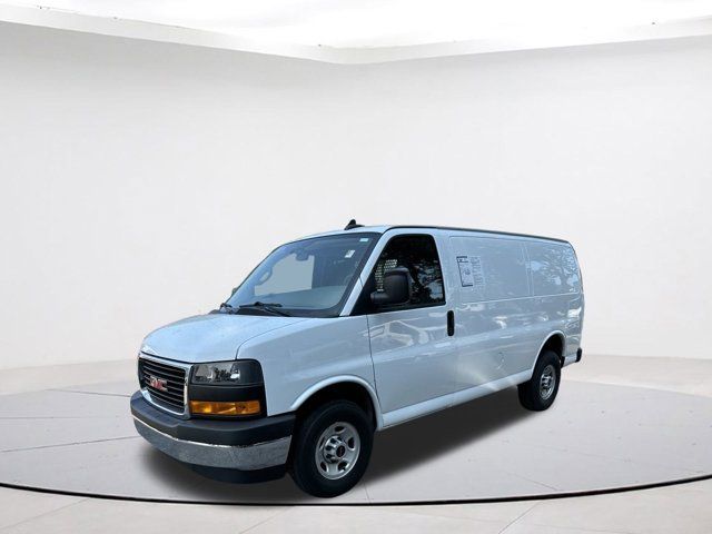 2021 GMC Savana Base