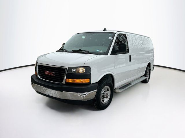 2021 GMC Savana Base