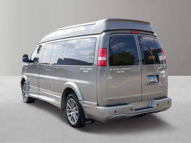 2021 GMC Savana Base