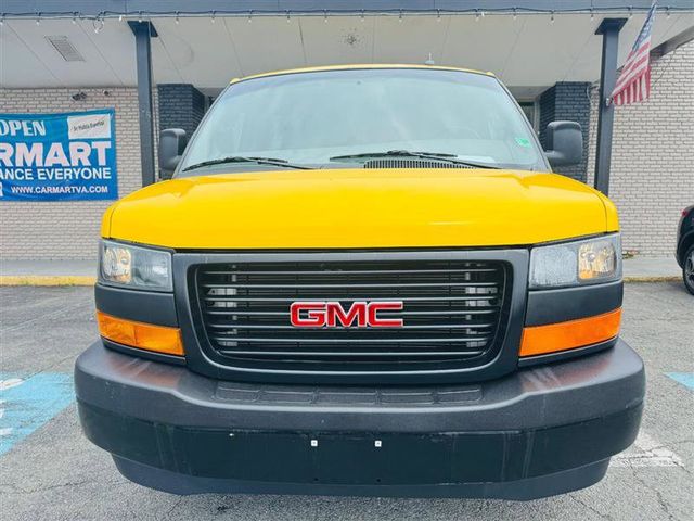2021 GMC Savana Base